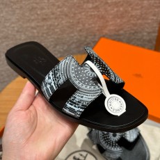 에르메스 Hermes 181 Oran sanda Swift&89 Noir