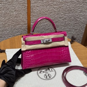 에르메스 Hermes Mini Kelly 19cm Bright faced Alligator J5 Rose Scheherazade/Diamond