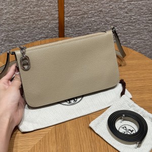 에르메스 Hermes Zipengo Evercolor S2 Trench/silver