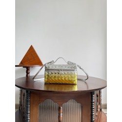 보테가 베네타 Bottega Veneta Bang Bang Vanity 크로스 백 789109 22cm