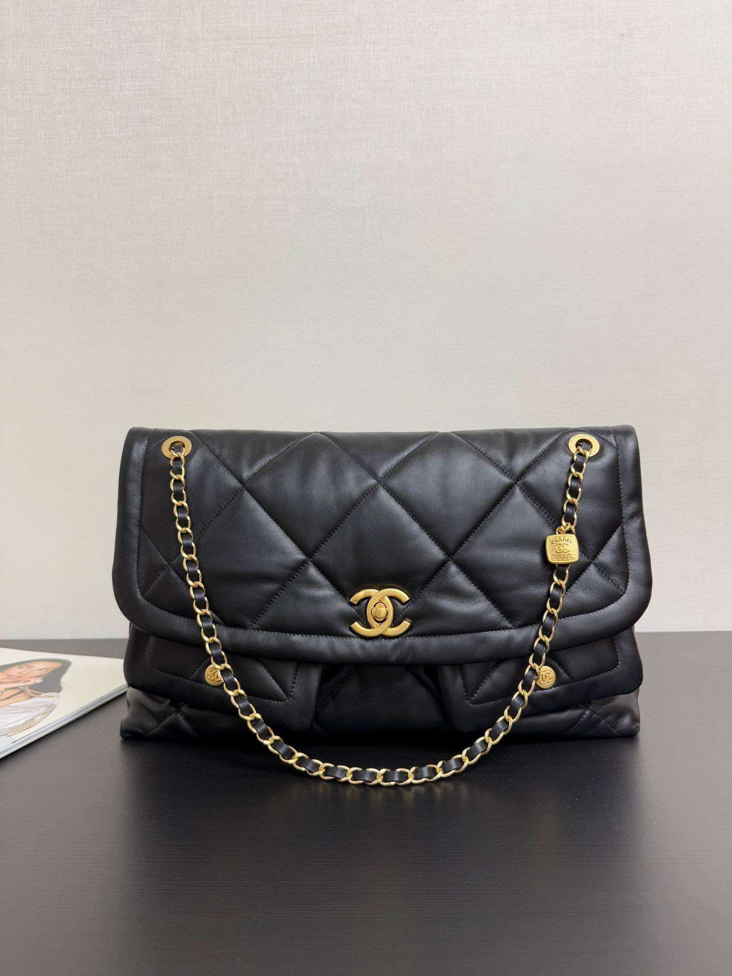 샤넬 Chanel 25k Hobo 99519 Black 45cm