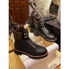 루이비통 Louis Vuitton 앵클 부츠