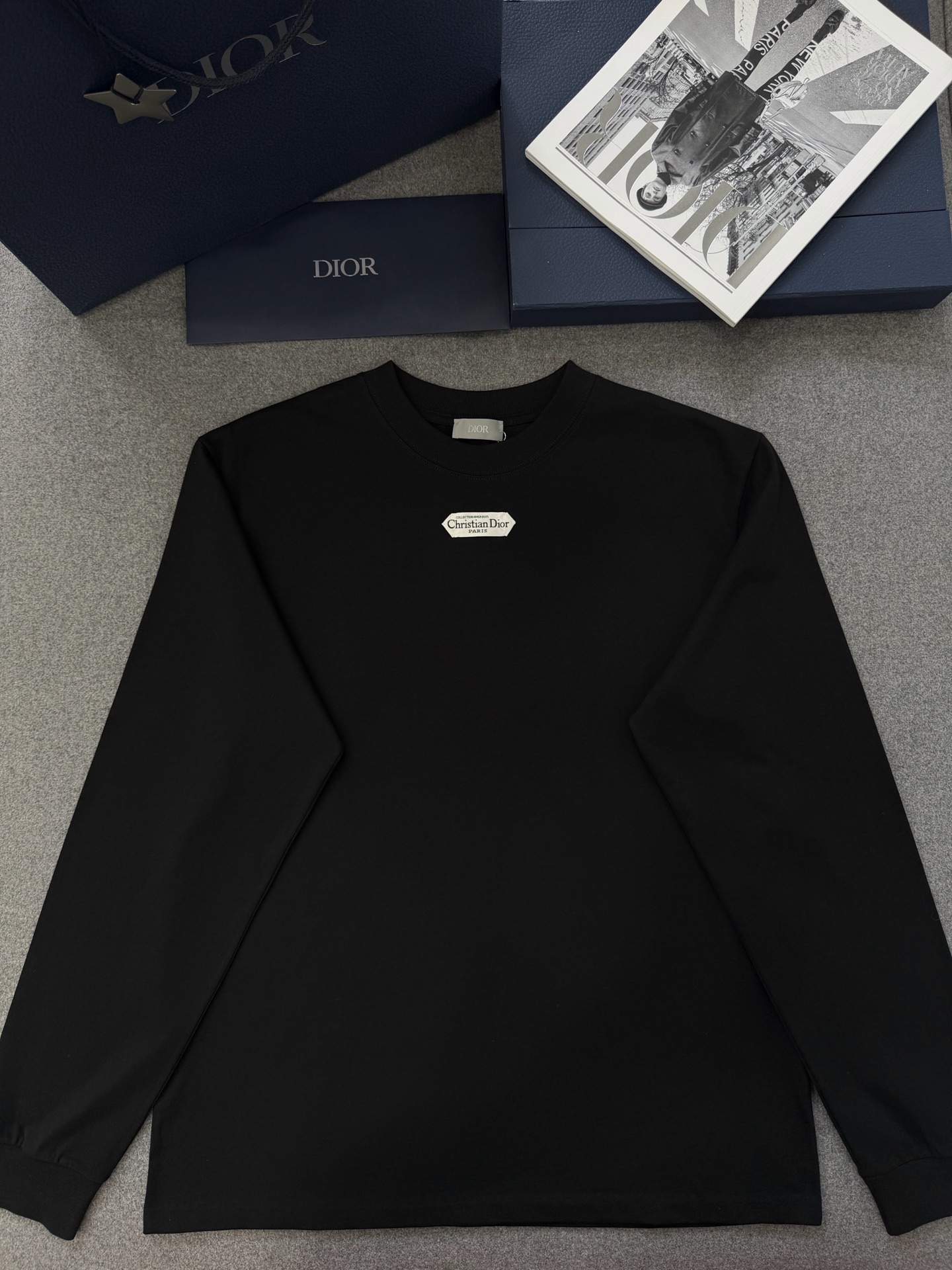 디올 Dior 긴팔 티셔츠