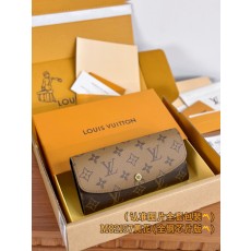 루이비통 Louis Vuitton M82157 지갑 19cm