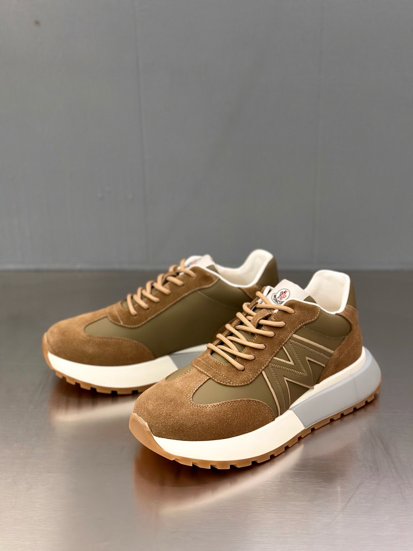 몽클레어 Moncler 스니커즈