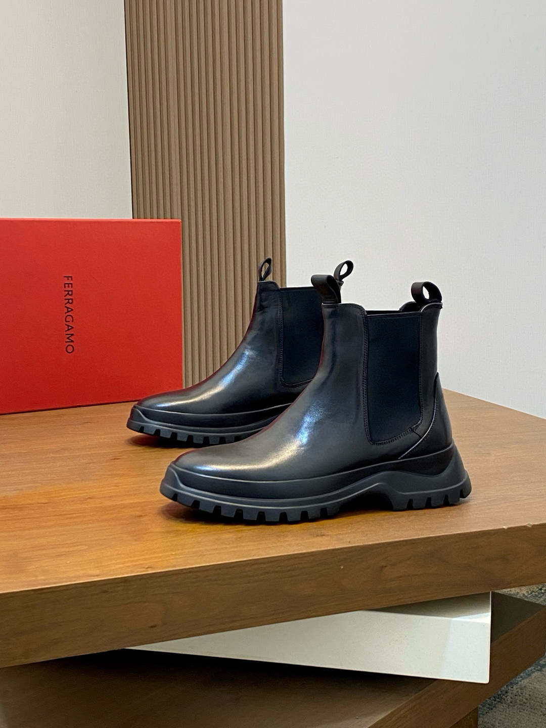 살바토레 페라가모 Salvatore Ferragamo 앵클 부츠