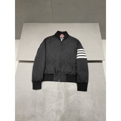 톰브라운 Thom Browne 다운재킷