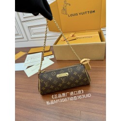 루이비통 Louis Vuitton M13567 Pochette Eva Monogram 27cm