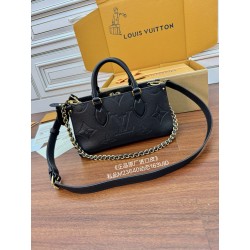 루이비통 Louis Vuitton M23640 Onthego East West Monogram Empreinte Black 25cm