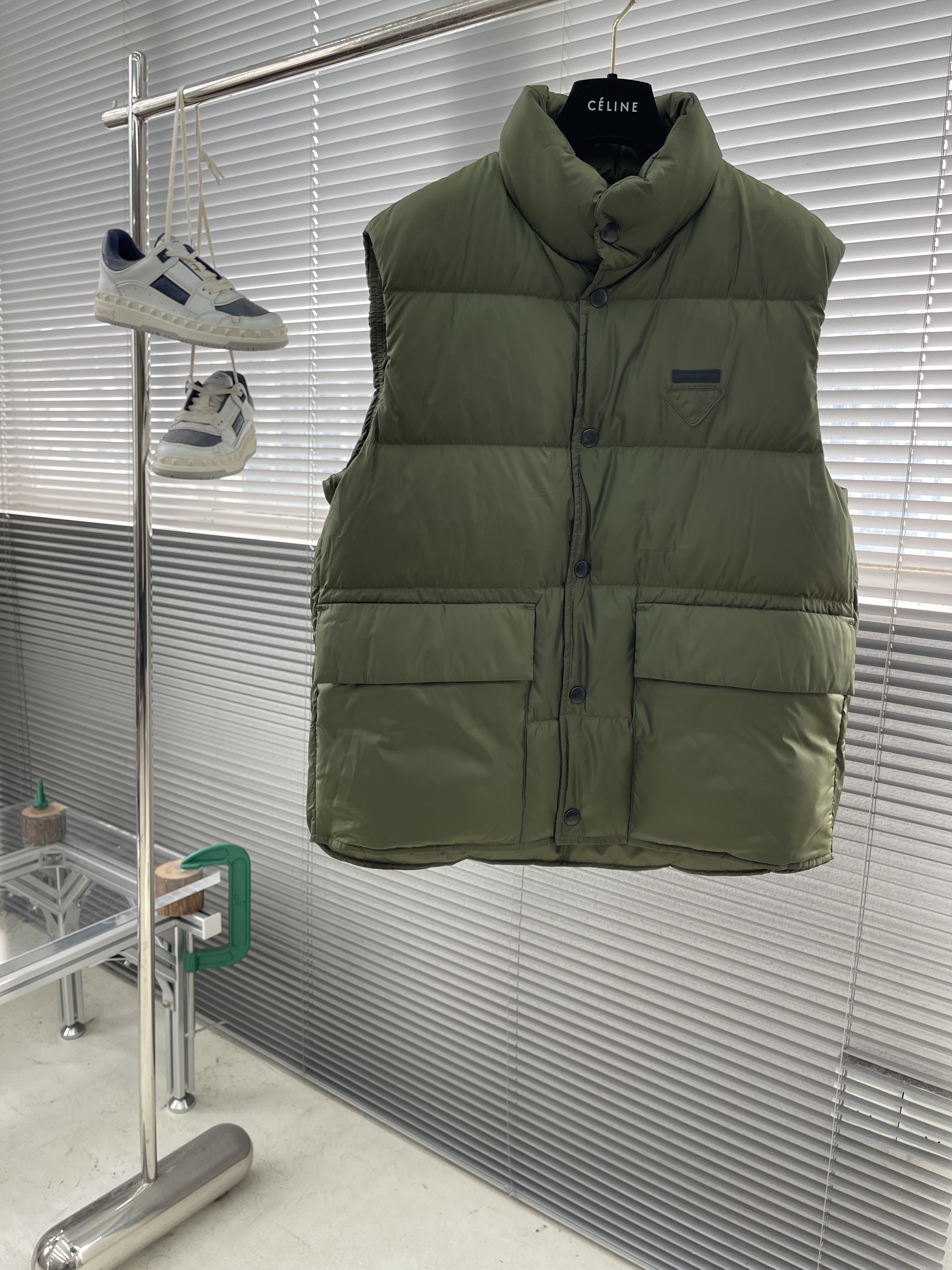 프라다 Prada 조끼 패딩