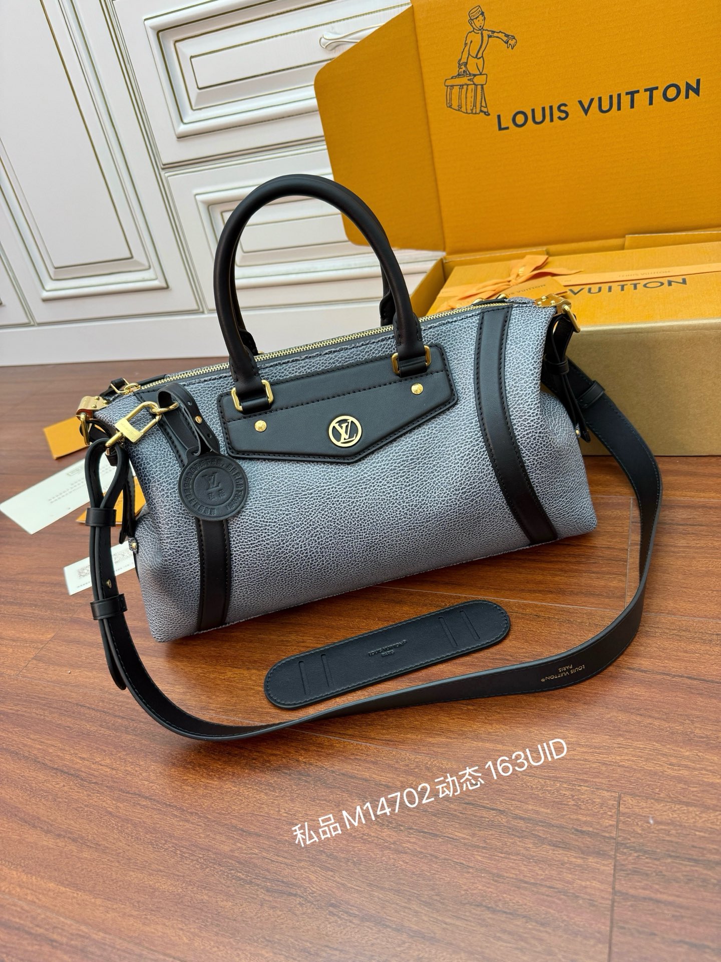 루이비통 Louis Vuitton M14702 LV Biker MM Dark Denim 38cm