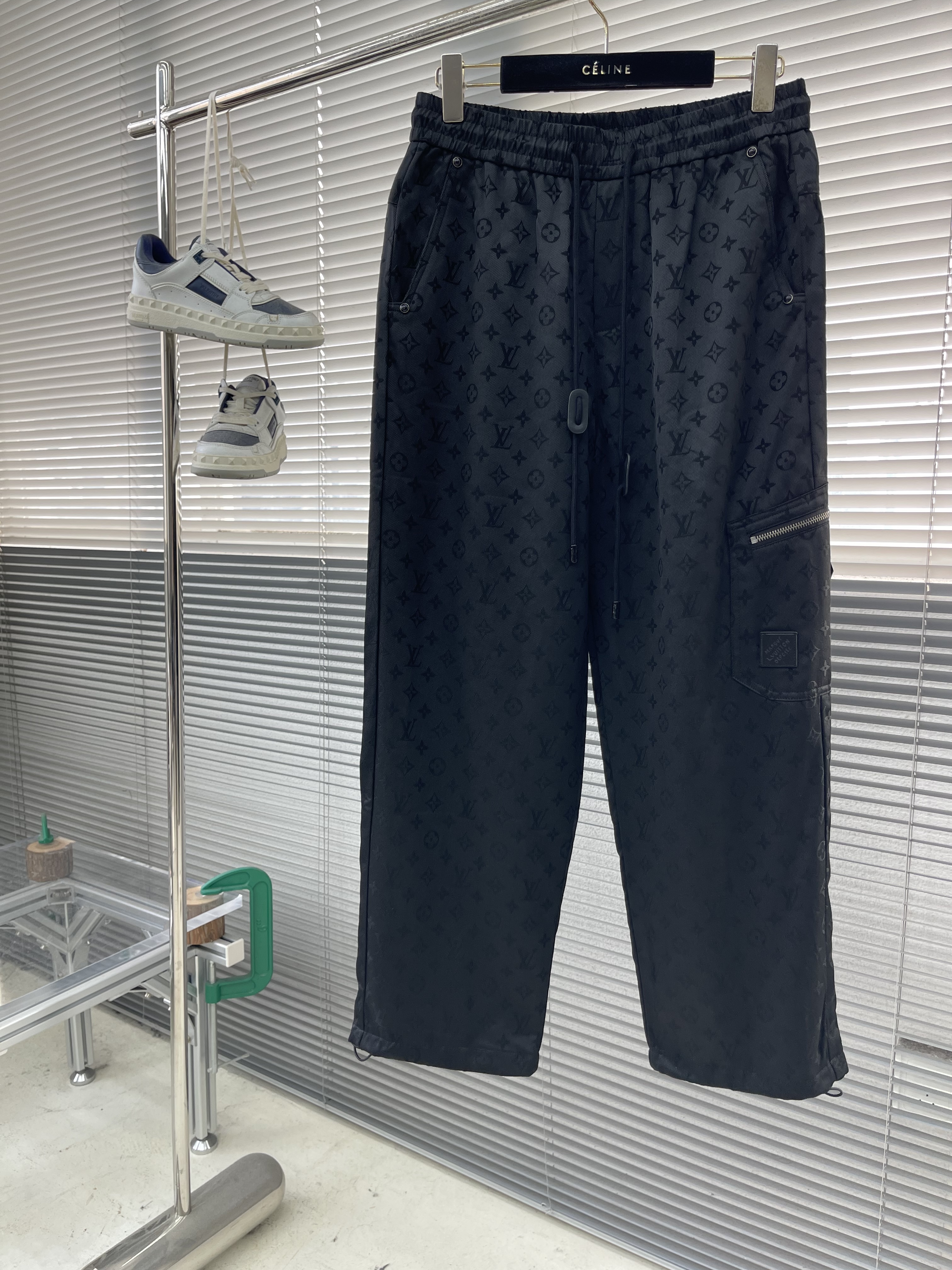 루이비통 Louis Vuitton 바지