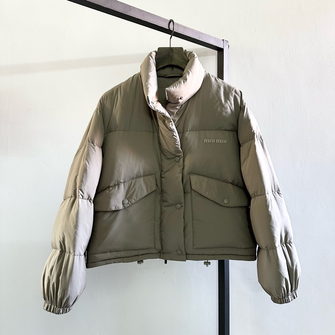 미우 미우 Miu Miu 다운재킷