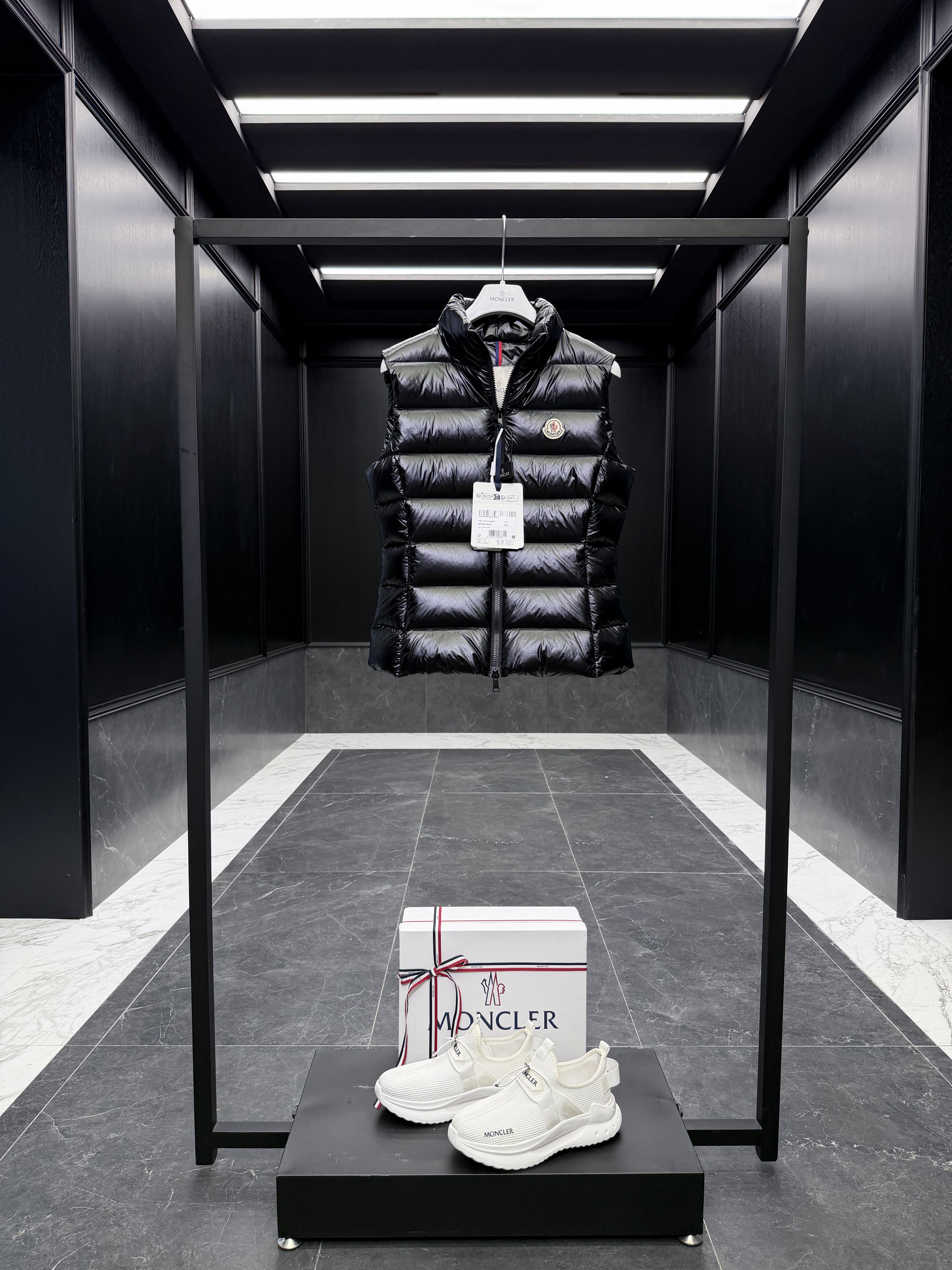 몽클레어 Moncler Ghany    다운 베스트 조끼。