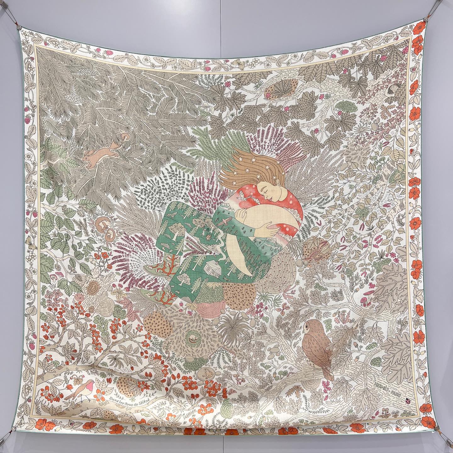 에르메스 Hermes 숄 136x135cm