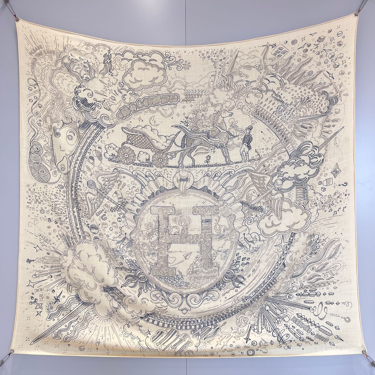 에르메스 Hermes 숄 136x137cm