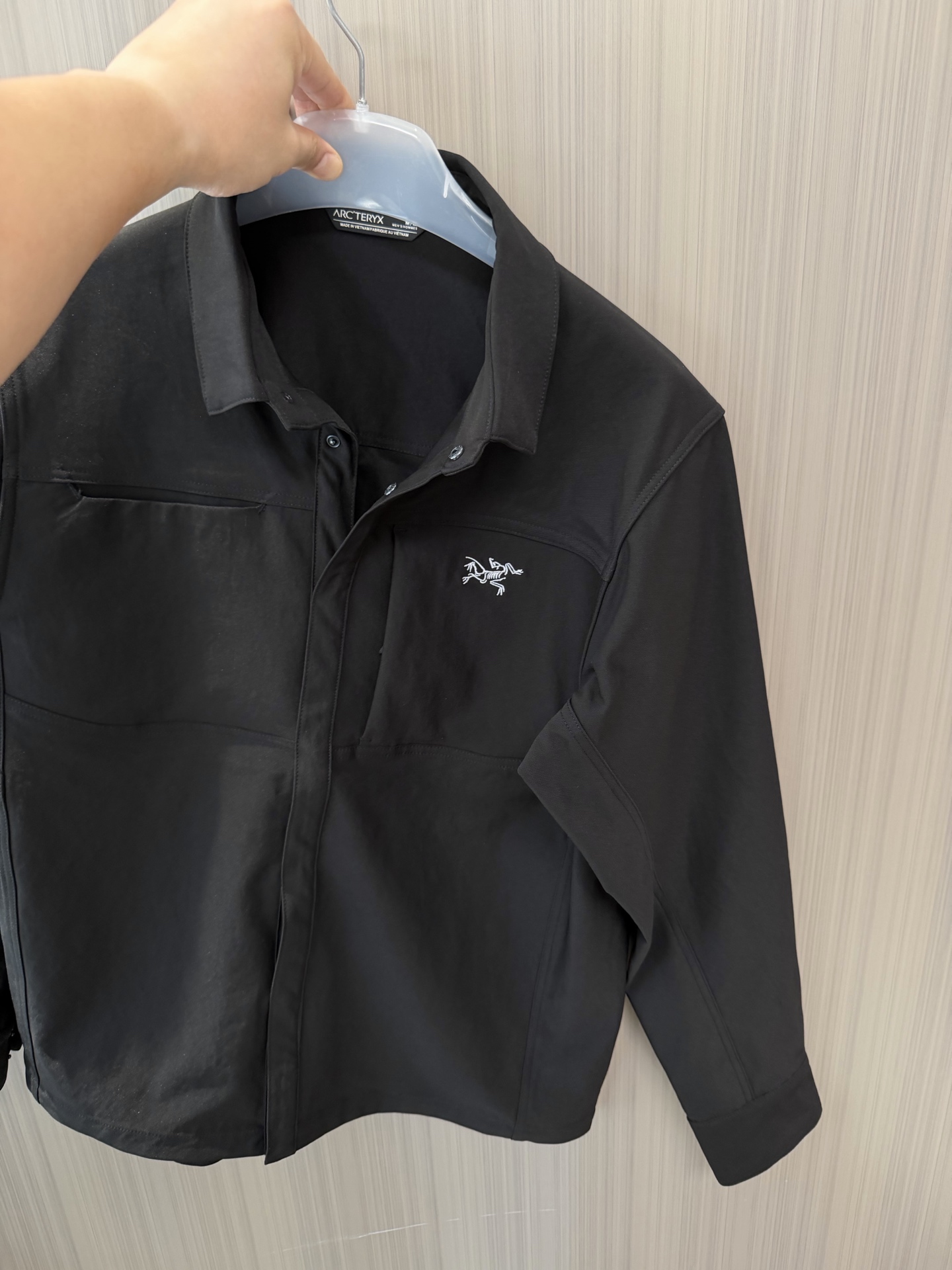 아크테릭스 ARC'TERYX Cronin overshrit 재킷