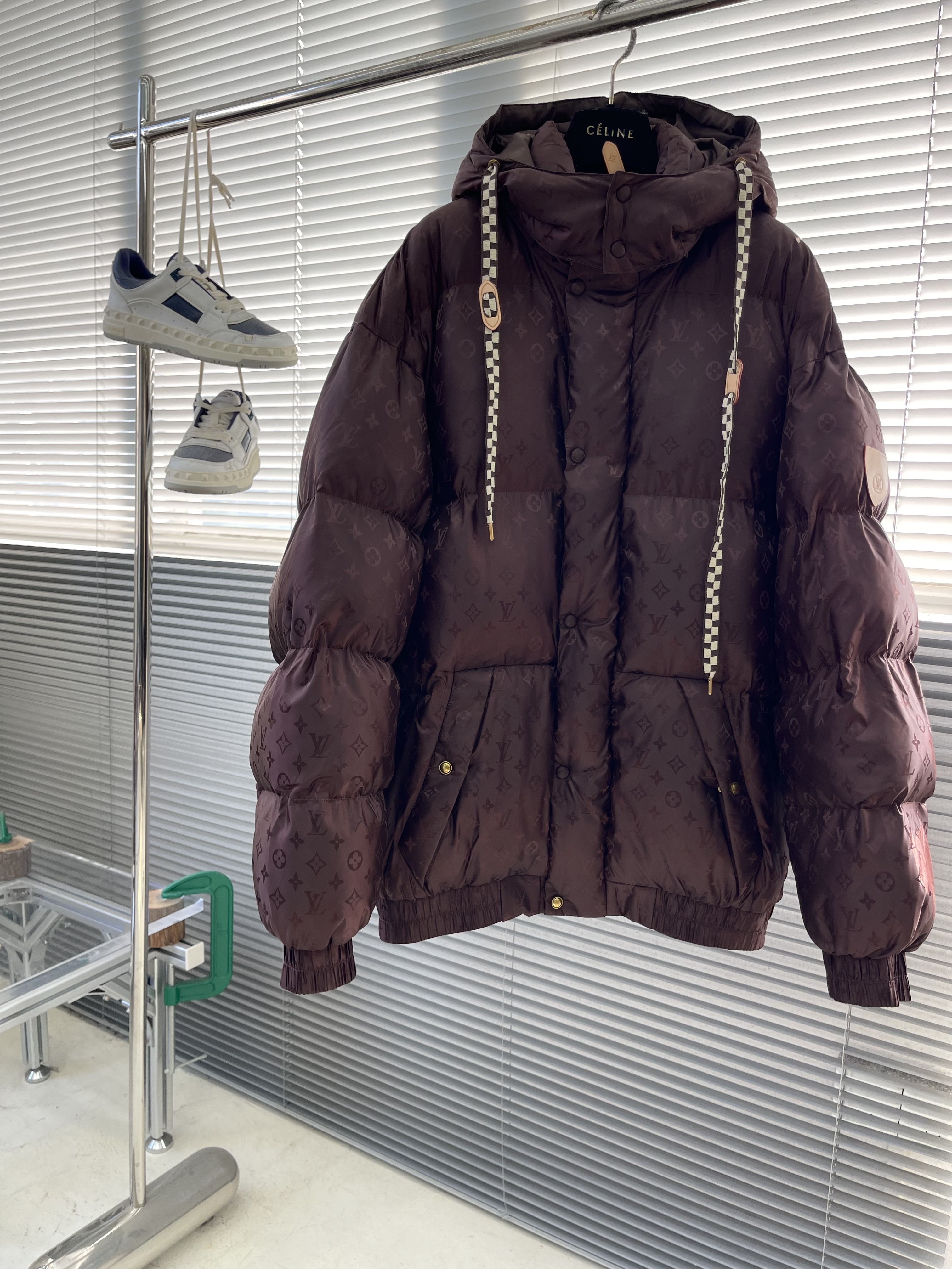 루이비통 Louis Vuitton 다운재킷