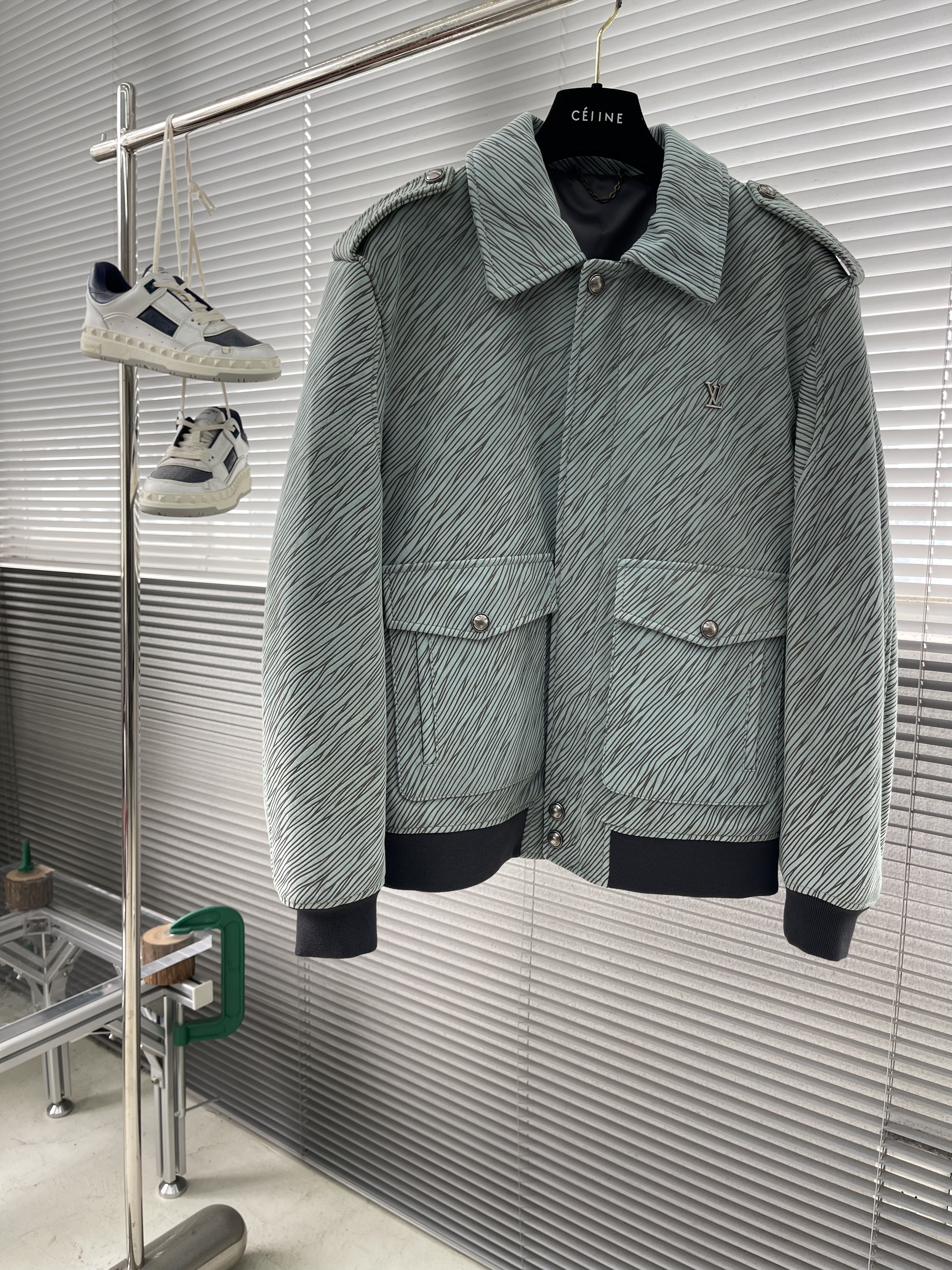 루이비통 Louis Vuitton 레더자켓