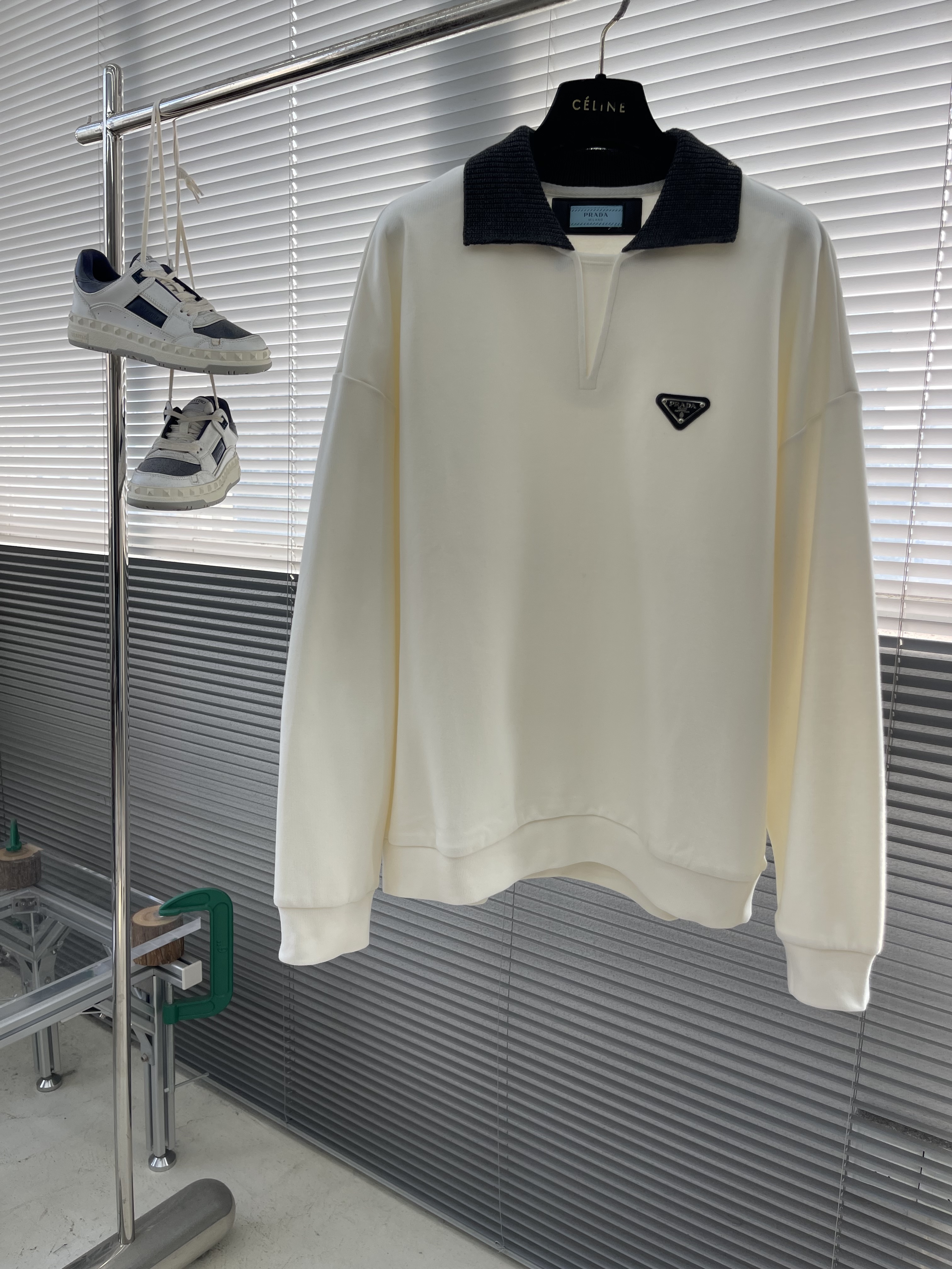 프라다 Prada 맨투맨 집업