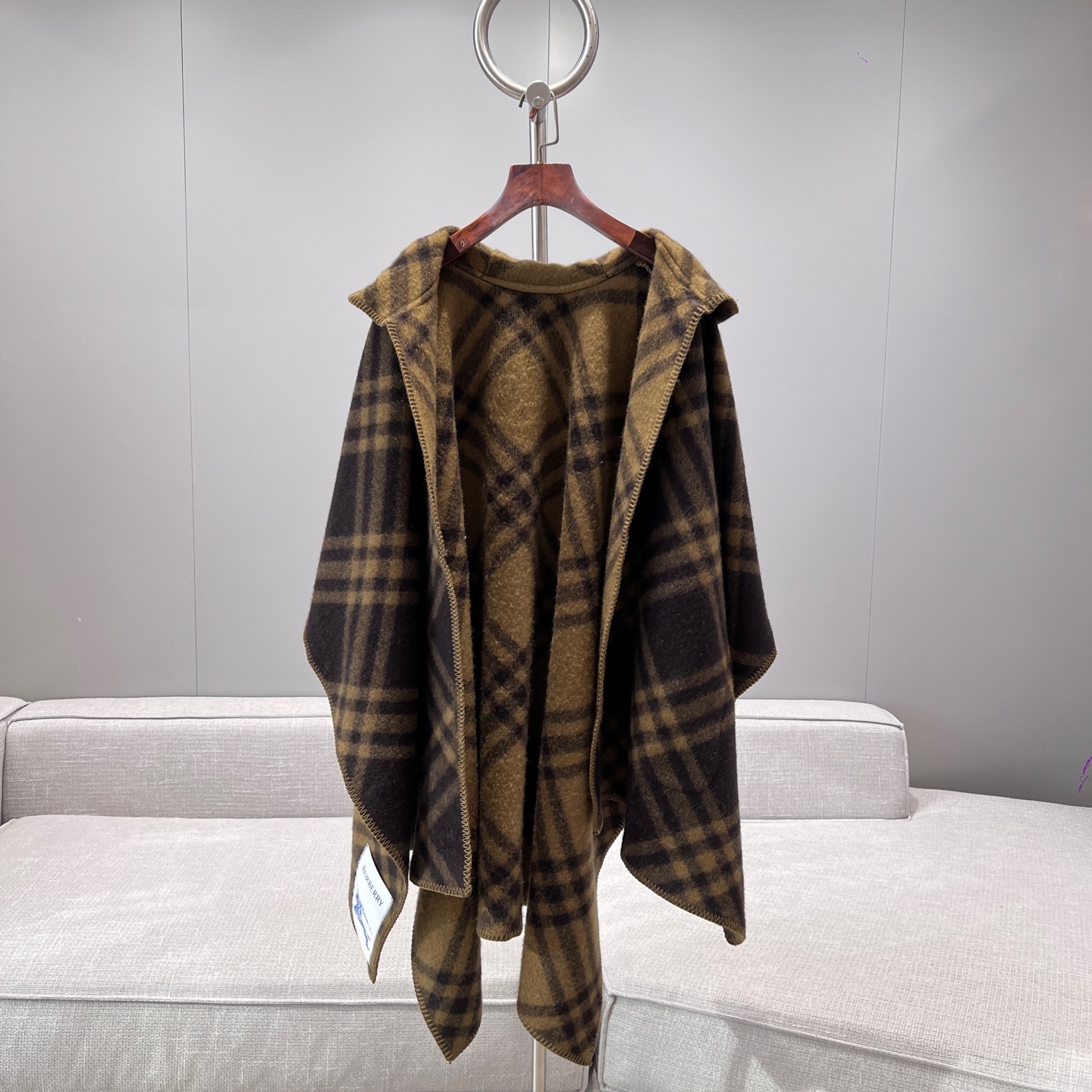 버버리 Burberry 망토 176 x120cm