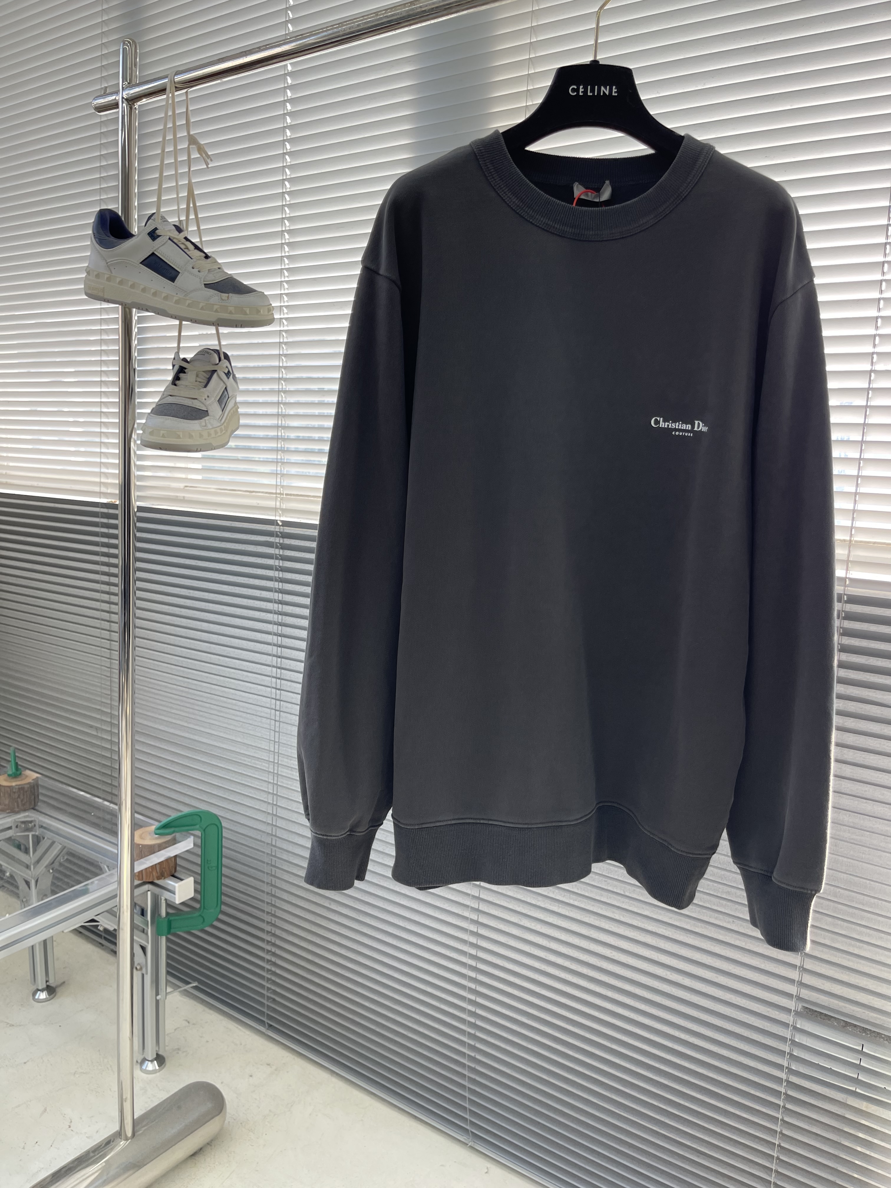 디올 Dior 맨투맨