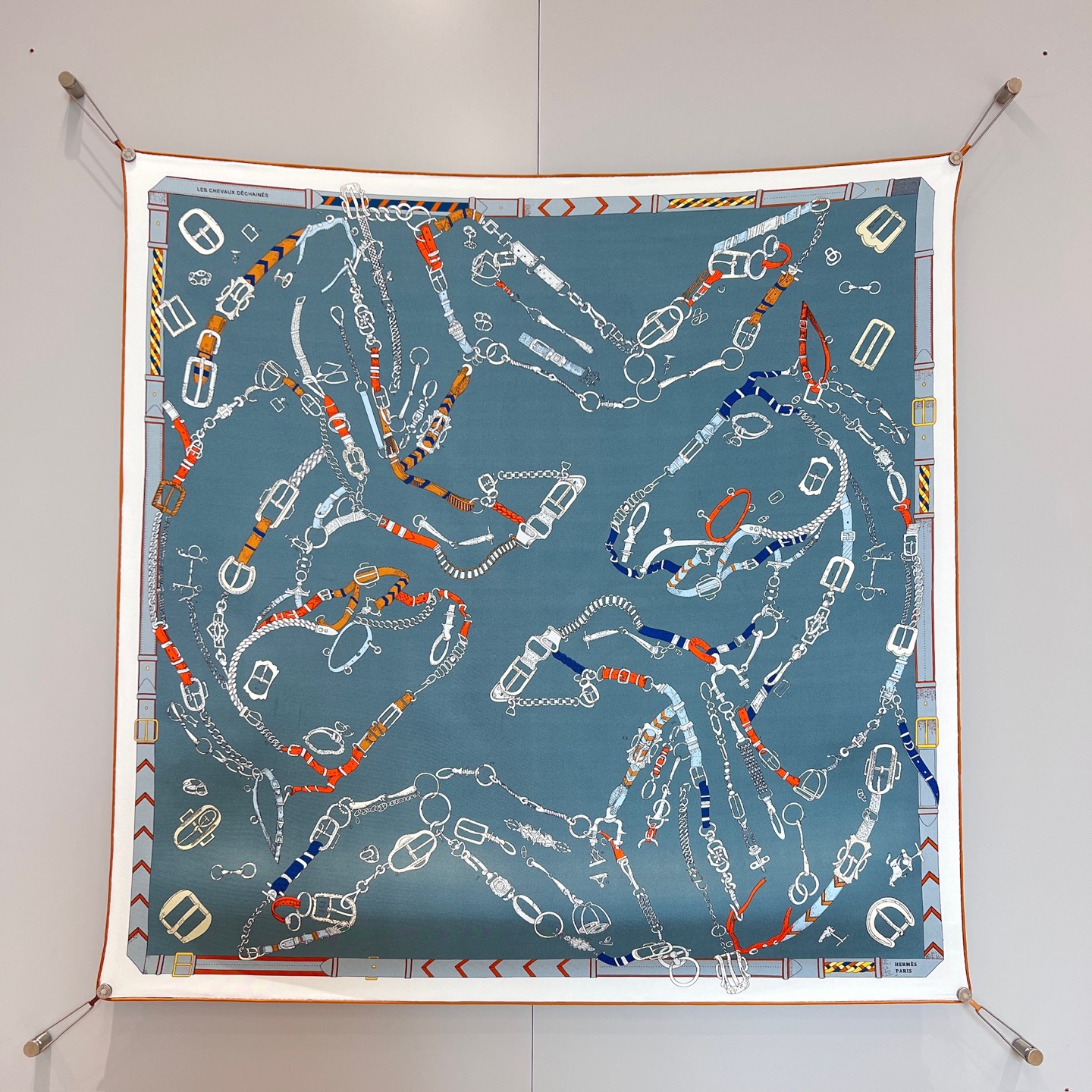 에르메스 Hermes 스카프 90x90cm