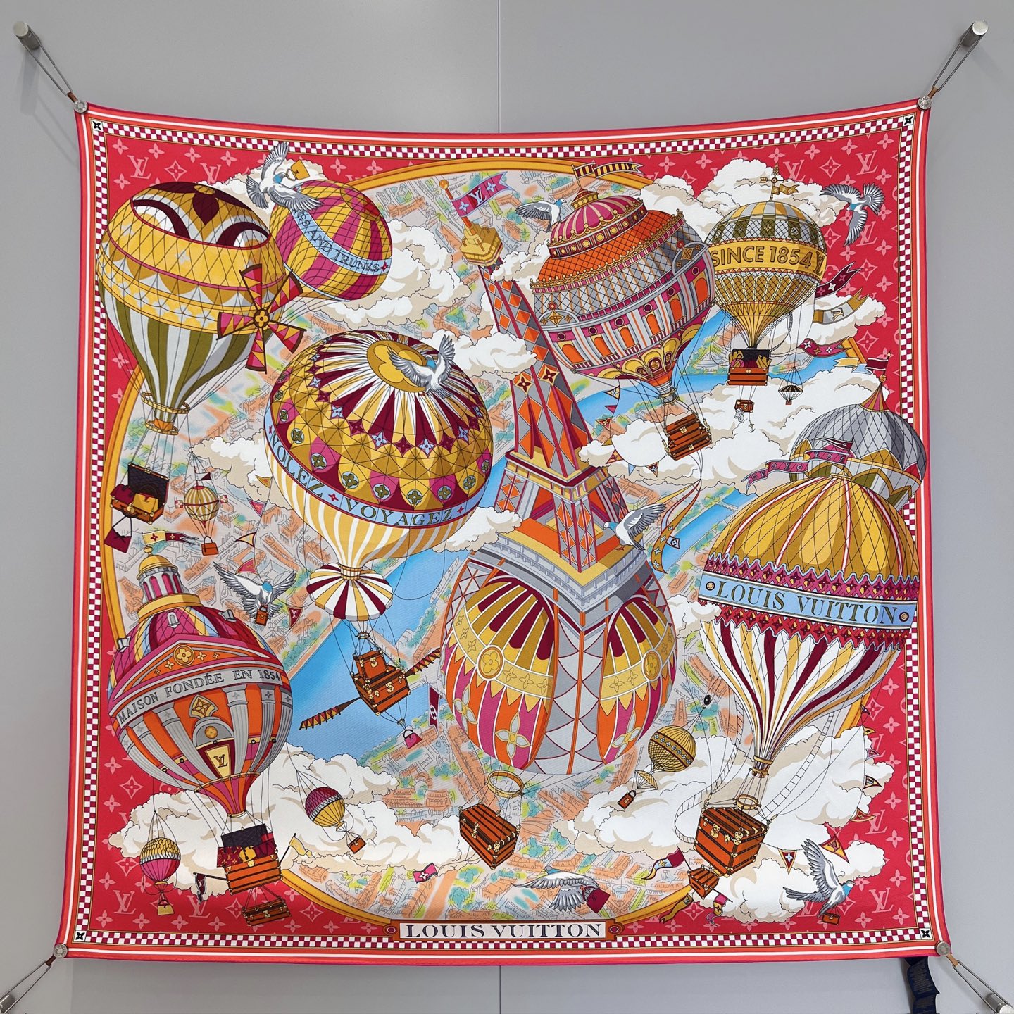 루이비통 Louis Vuitton From The Cloud 스커프 90×90cm