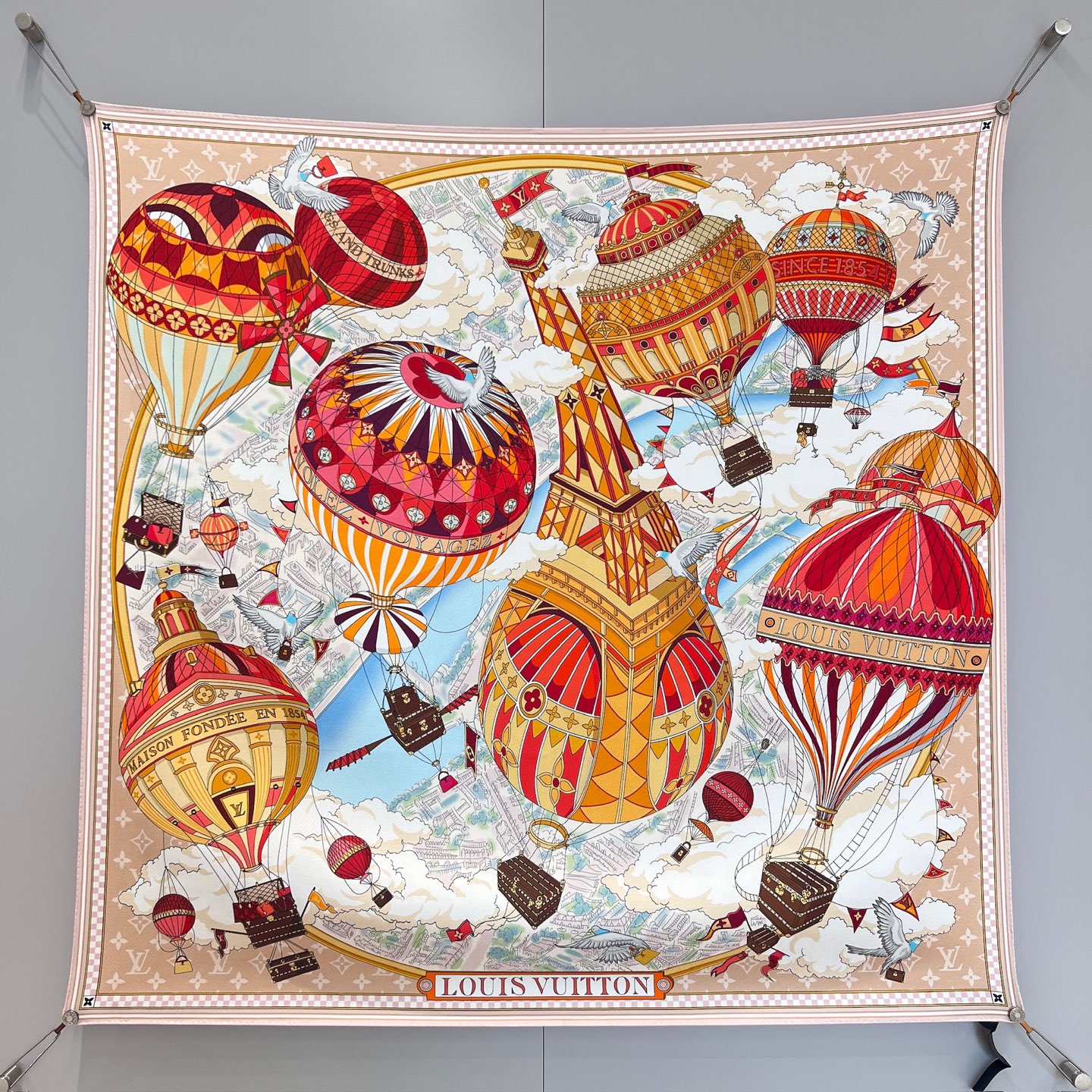 루이비통 Louis Vuitton From The Cloud 스커프 90×90cm