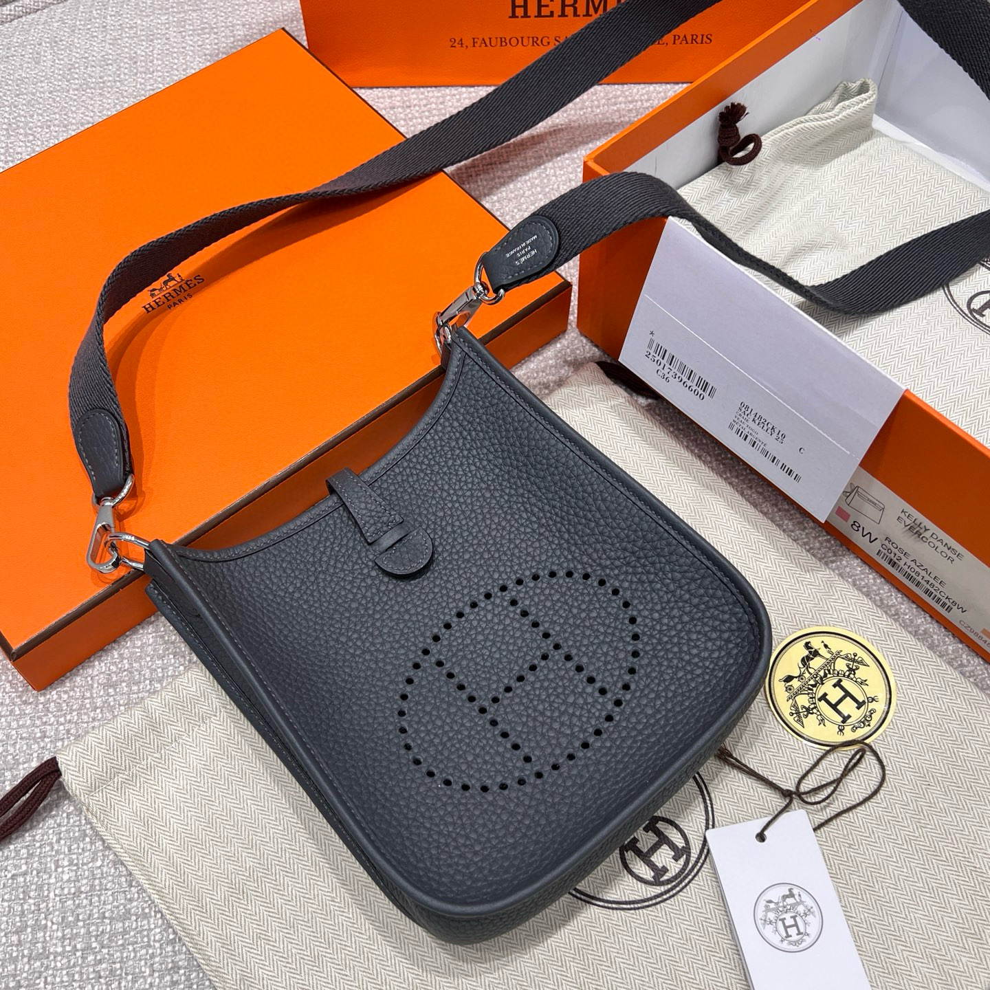 에르메스 Hermes Evelyne 16cm Germany Leather 88 Graphite/silver