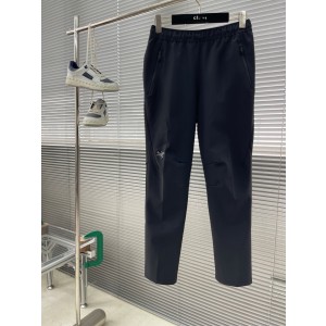 아크테릭스 ARC'TERYX 바지
