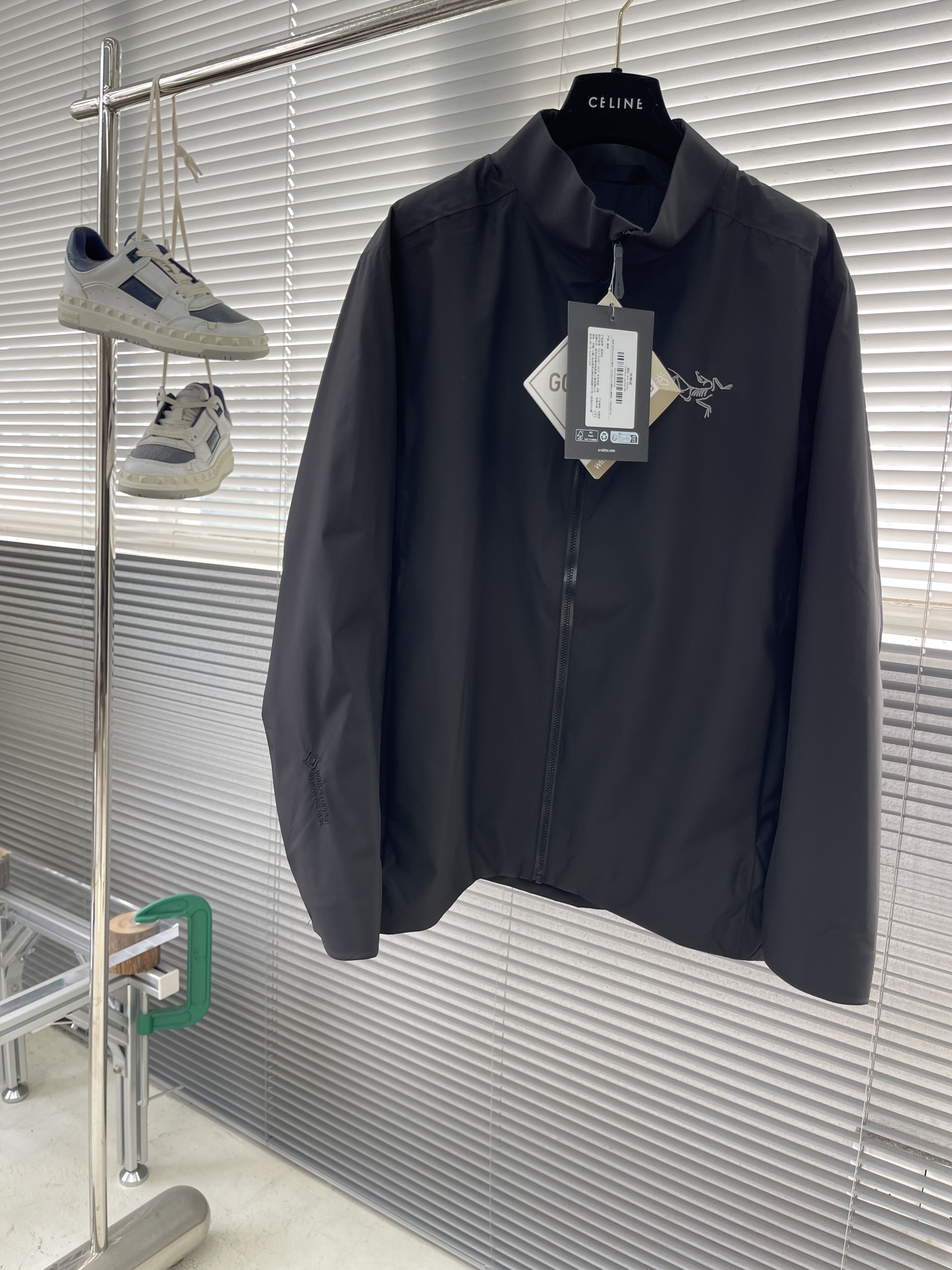 아크테릭스 ARC'TERYX 재킷