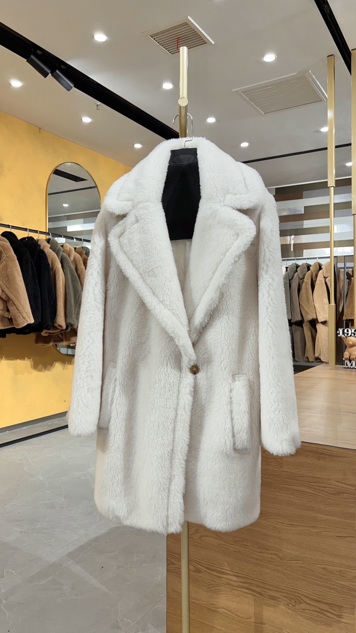 막스마라 Max Mara Teddy Bear Icon Coat 테디베어 （짧은 항）코트 white 흰색