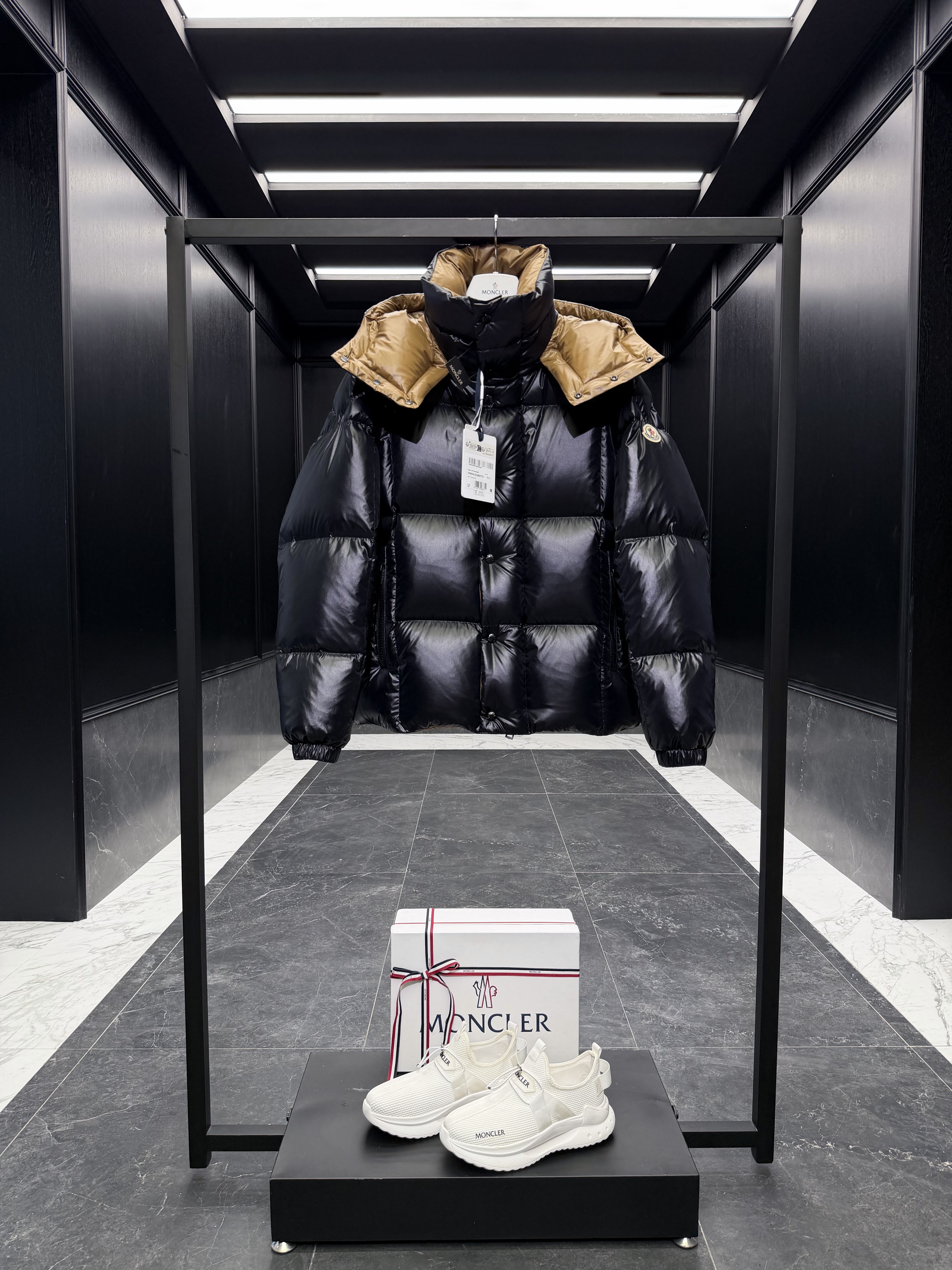 몽클레어 Moncler Parana 다운재킷*