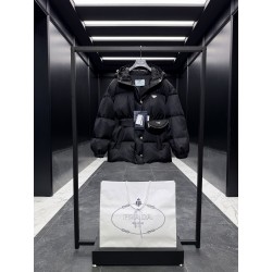 프라다 Prada 다운재킷 099