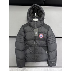 캐나다구스 Canada Goose 다운재킷