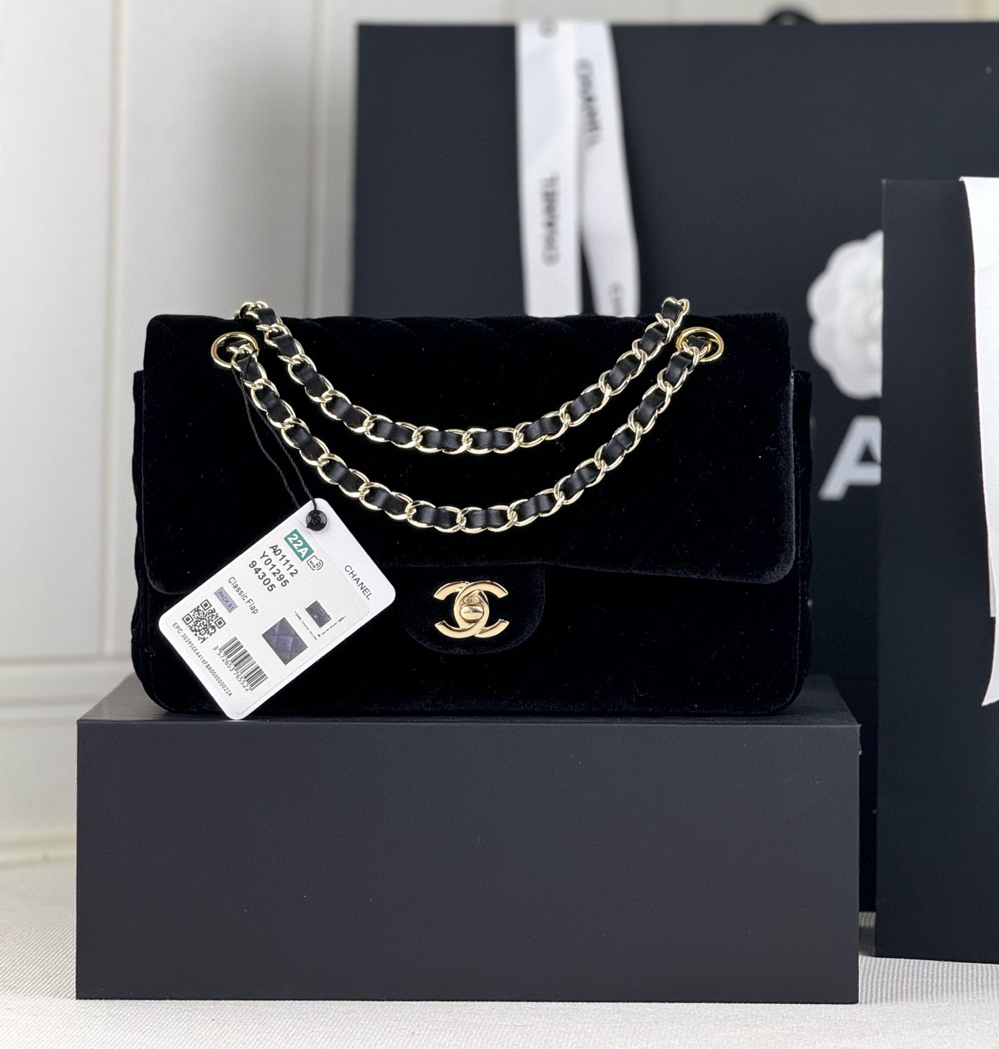 샤넬 Chanel A01112 Medium Classic Flap Bag Black 25cm