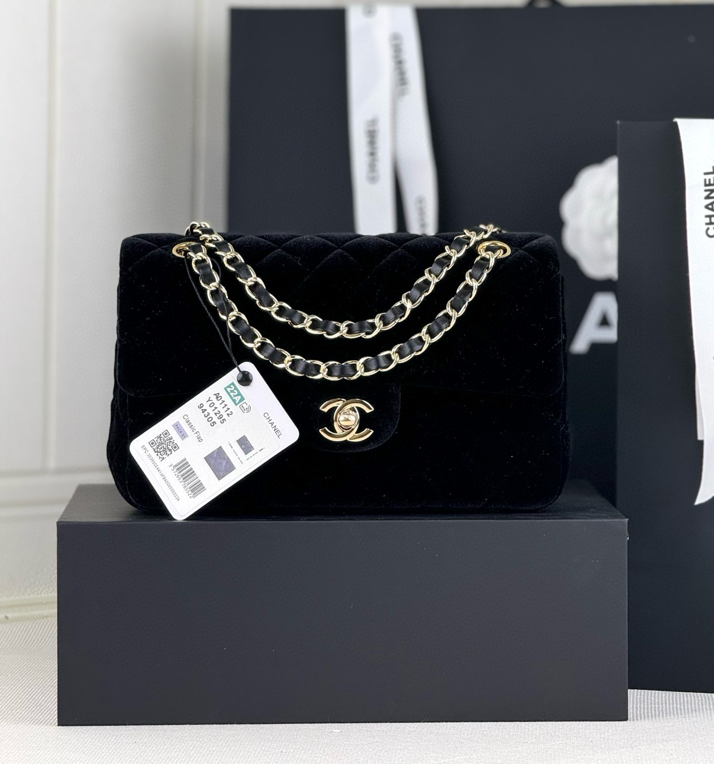 샤넬 Chanel A01118 Small Classic Flap Bag Black 23cm