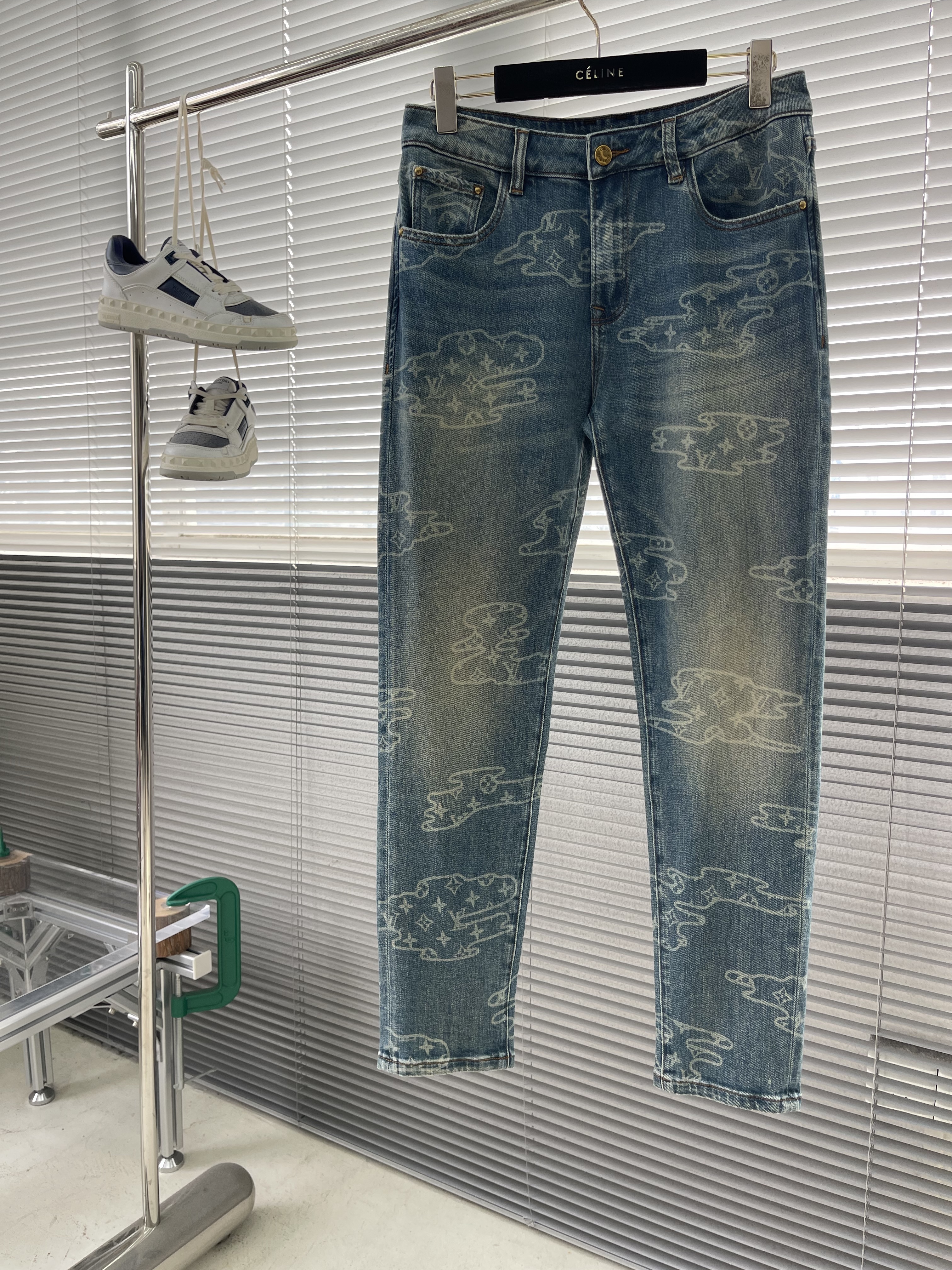 루이비통 Louis Vuitton 청바지