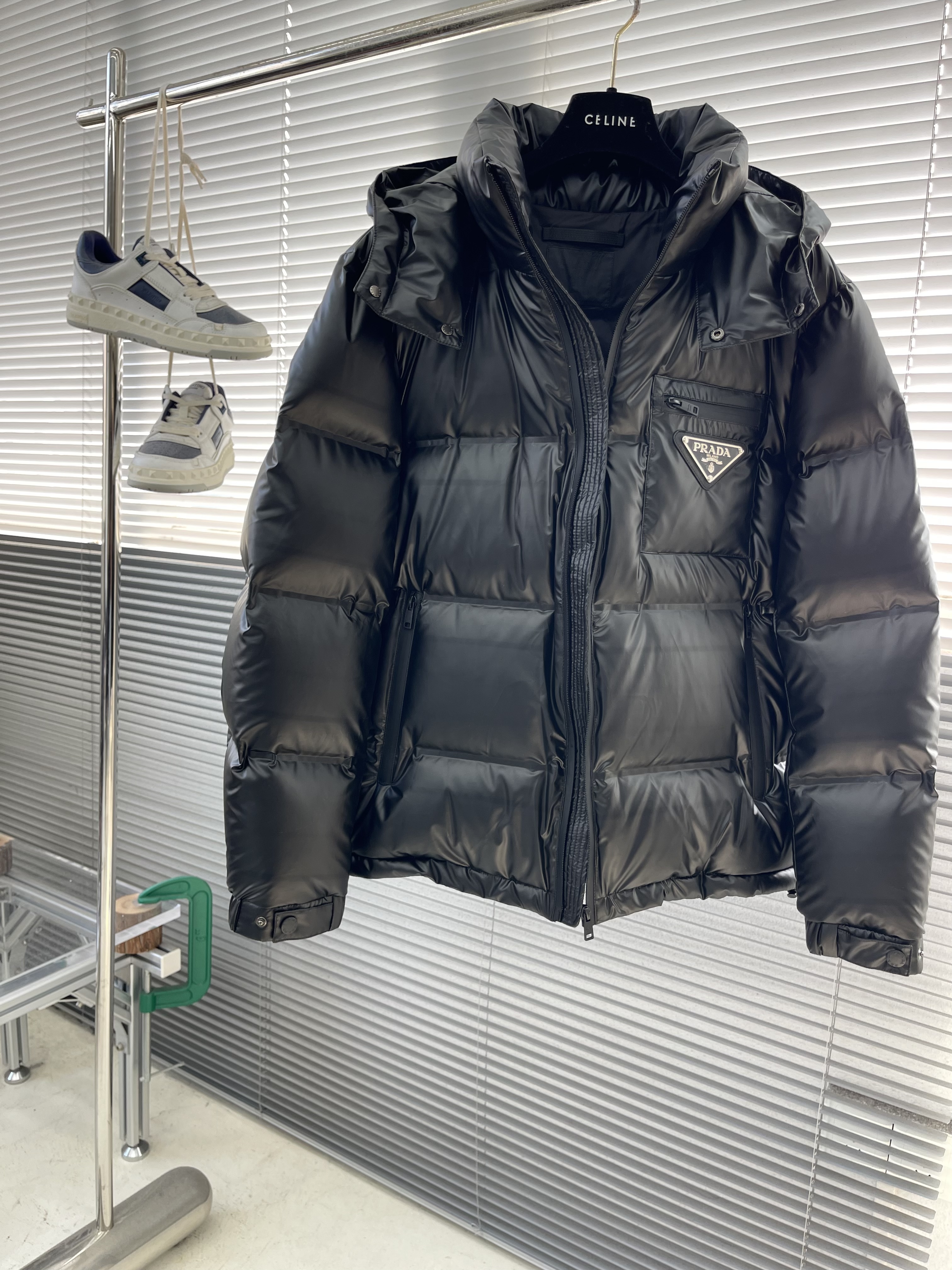 프라다 Prada 다운재킷