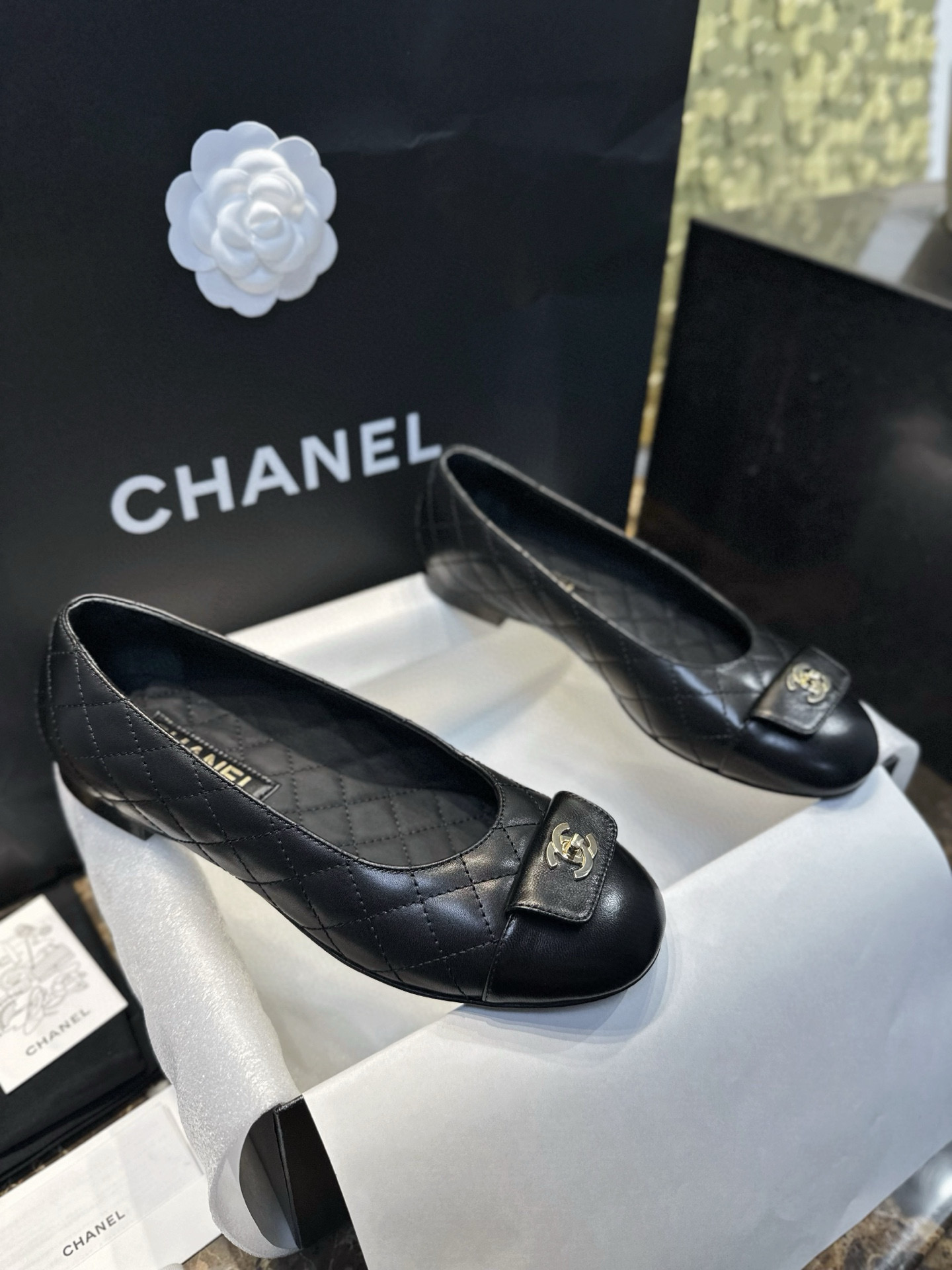 샤넬 CHANEL 24B G45879 발레리나 플랫 Black