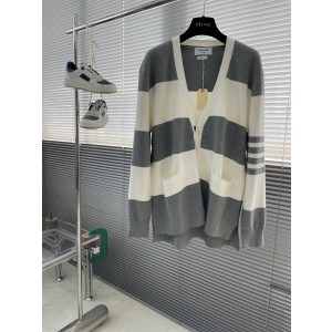 톰브라운 Thom Browne 가디건