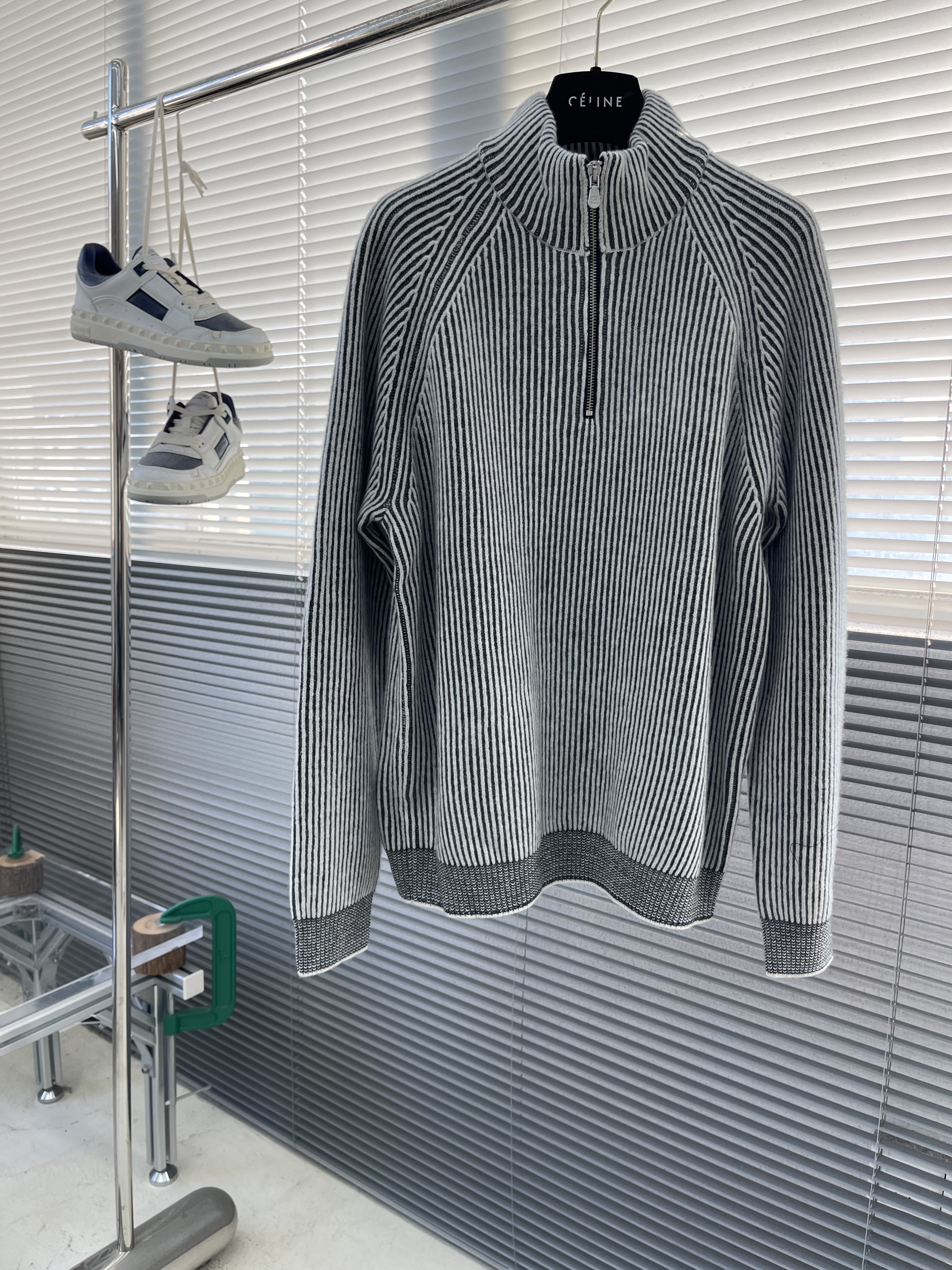 브루넬로 쿠치넬리 Brunello Cucineli 스웨터