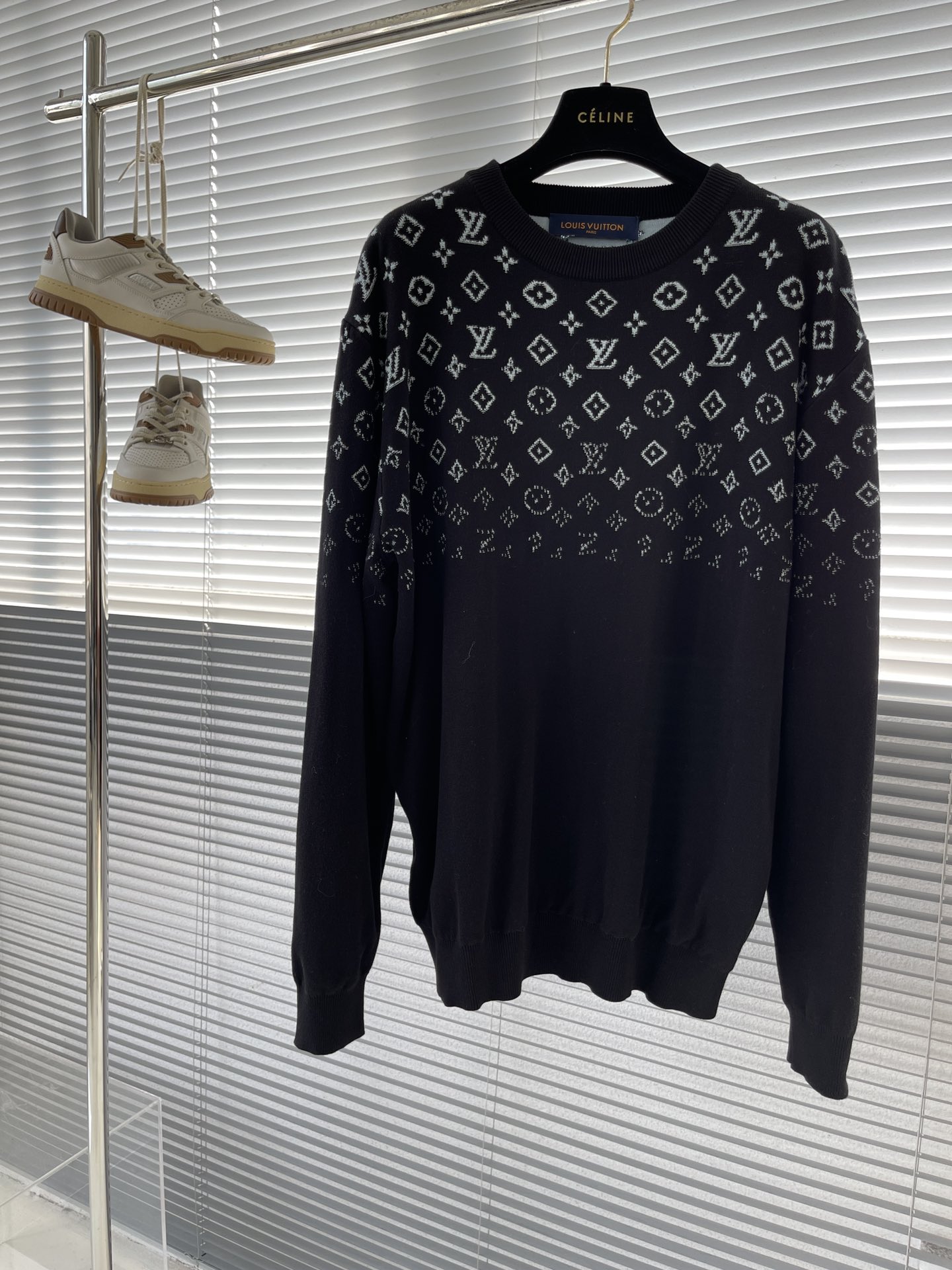 루이비통 Louis Vuitton 스웨터