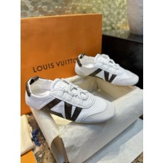 루이비통 Louis Vuitton 1AHNEC Sneakerina 스니커리나 푸시아 흰색
