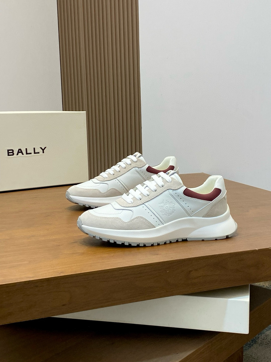 발리 BALLY 스니커즈