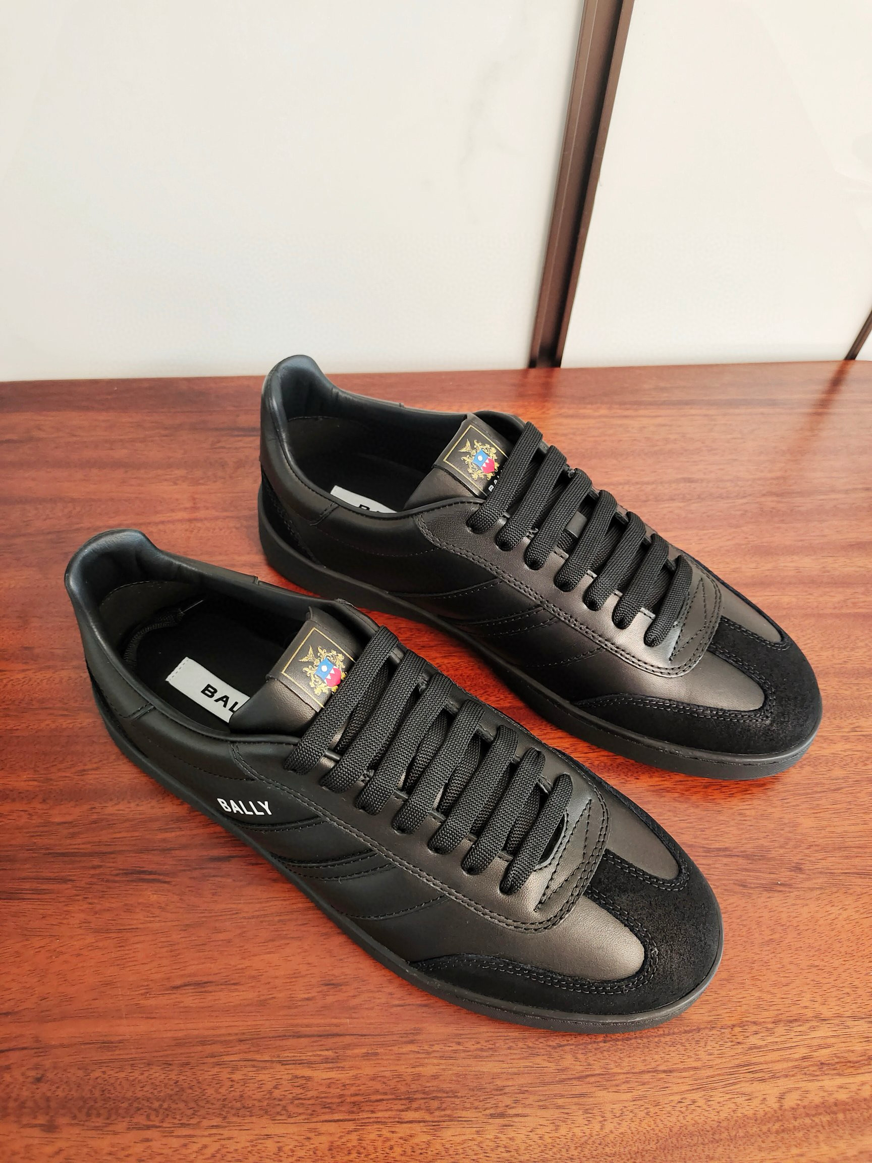 발리 BALLY 스니커즈 Black