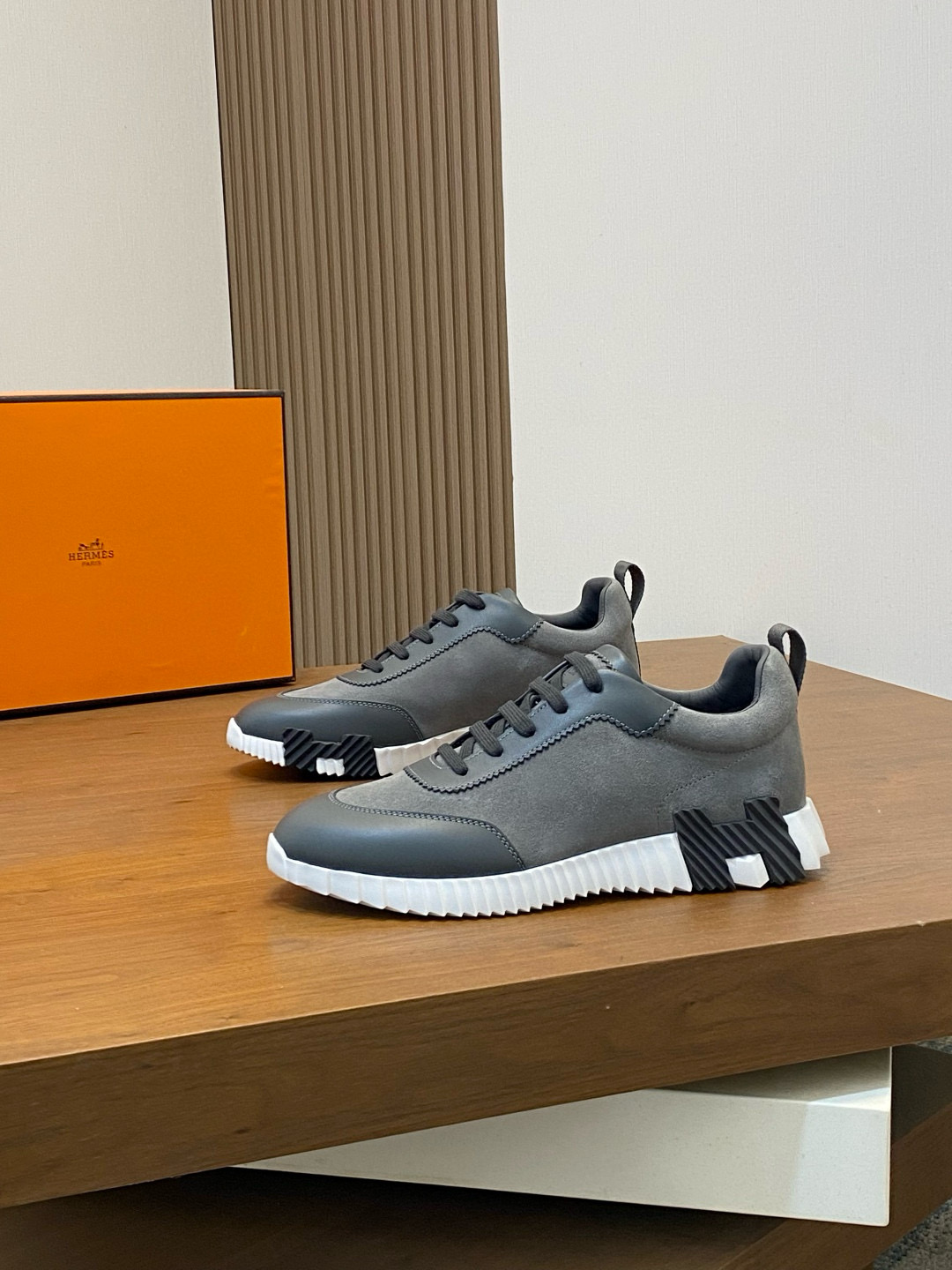 에르메스 Hermes Bouncing 스니커즈