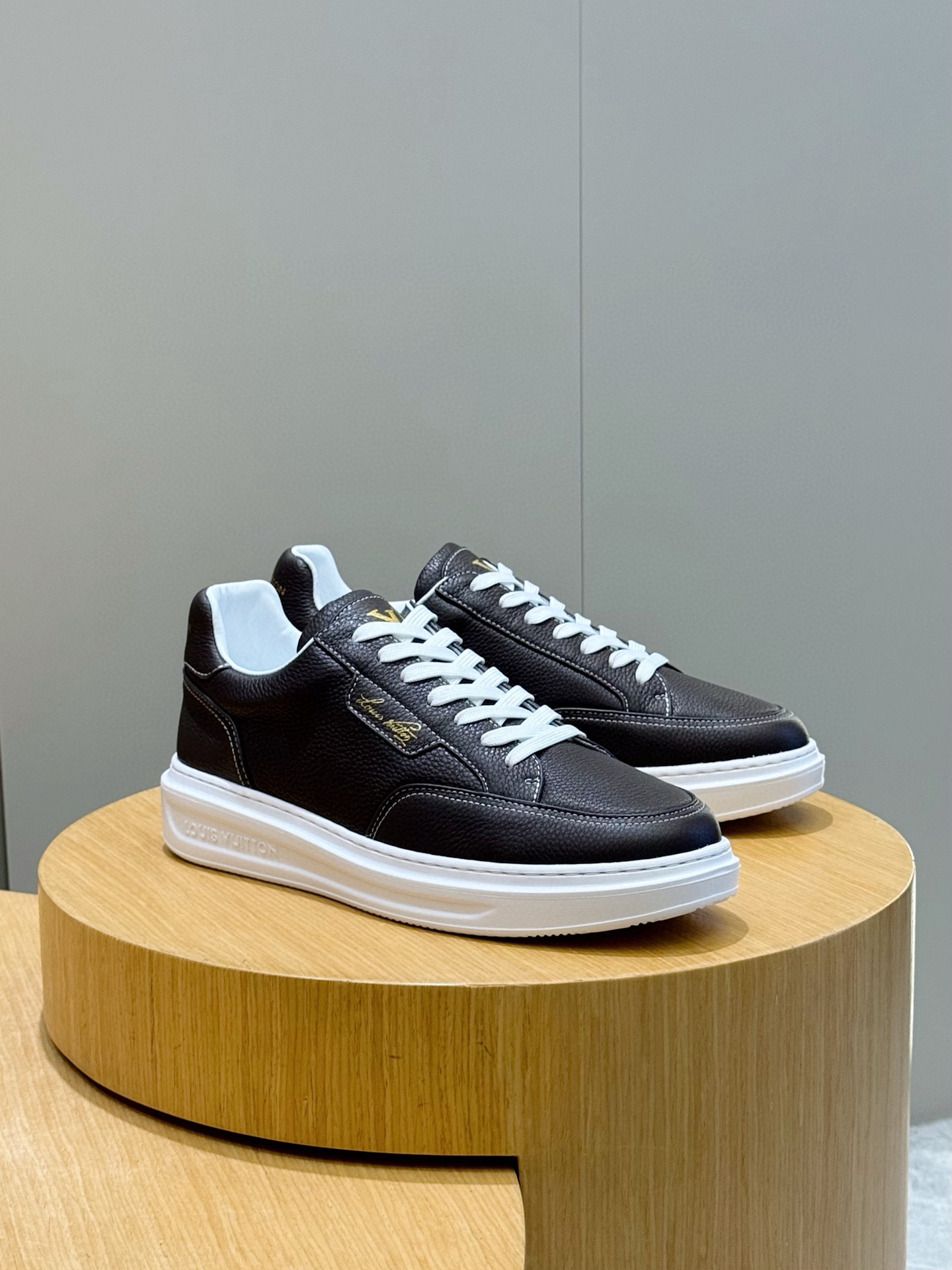 루이비통 Louis Vuitton Beverly Hills 스니커즈