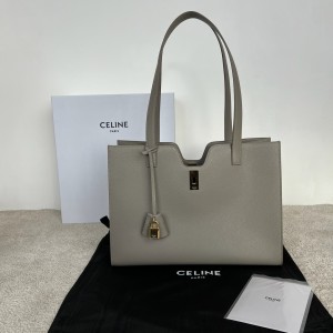셀린느 Celine 112583 Cabas 16 in Supple Grained Calfskin 37cm